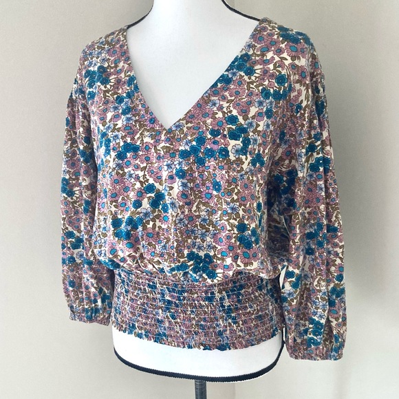 Anthropologie Maeve Odette Smocked Floral Top Size L - Picture 4 of 11